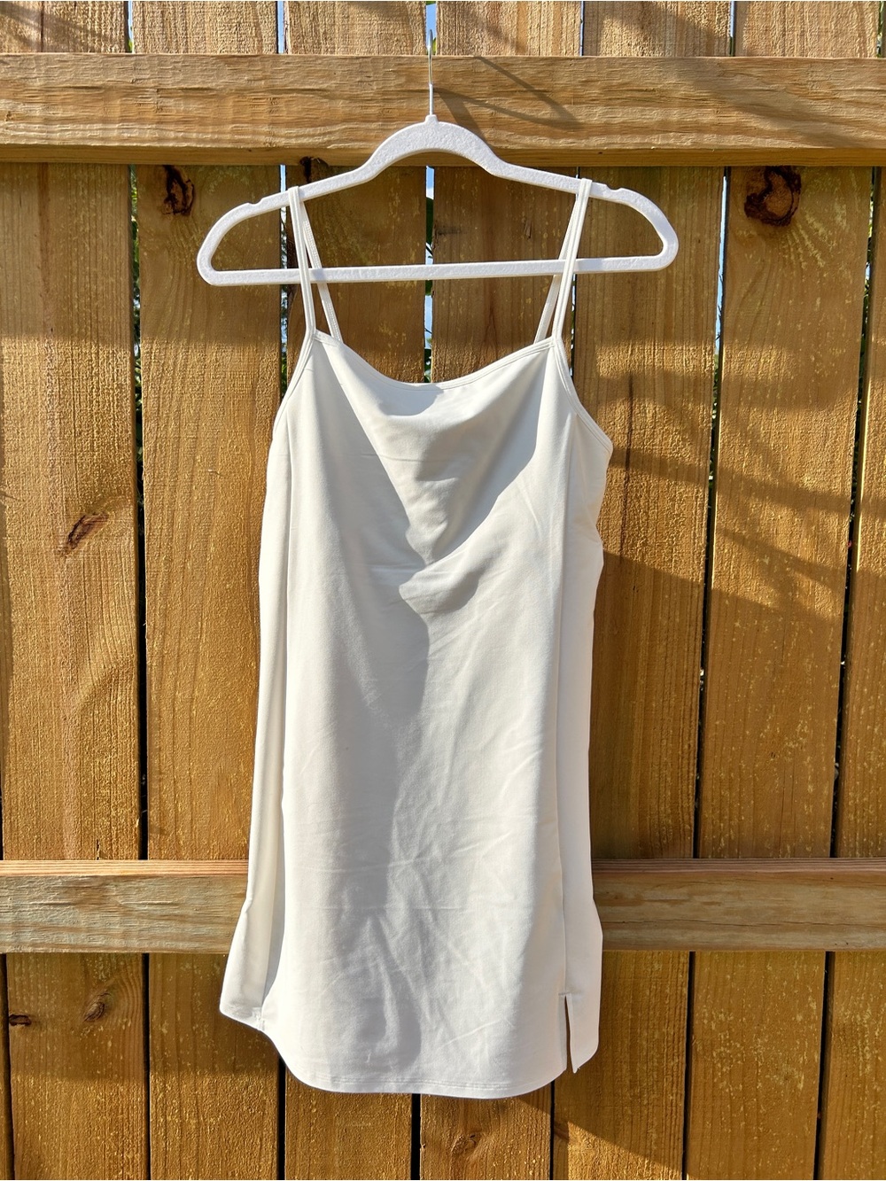 Old Navy Active Powersoft Athletic Dress White Size Medium built in shorts